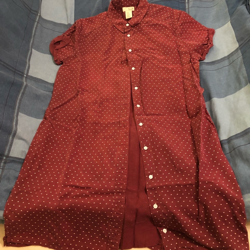 Levi’s red/maroon cute collared dress.